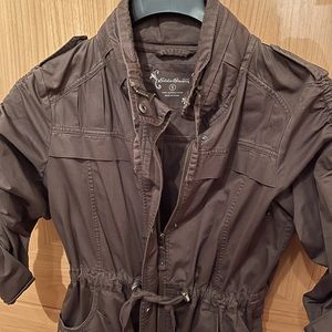 Dark brown, vintage looking jacket